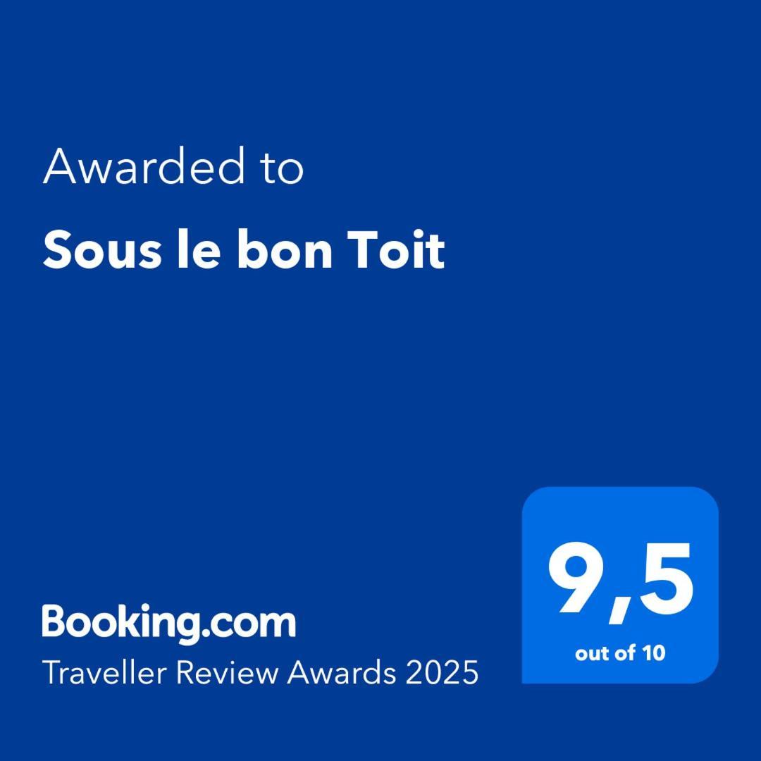 Sous Le Bon Toit Acomodação com café da manhã Belley Exterior foto